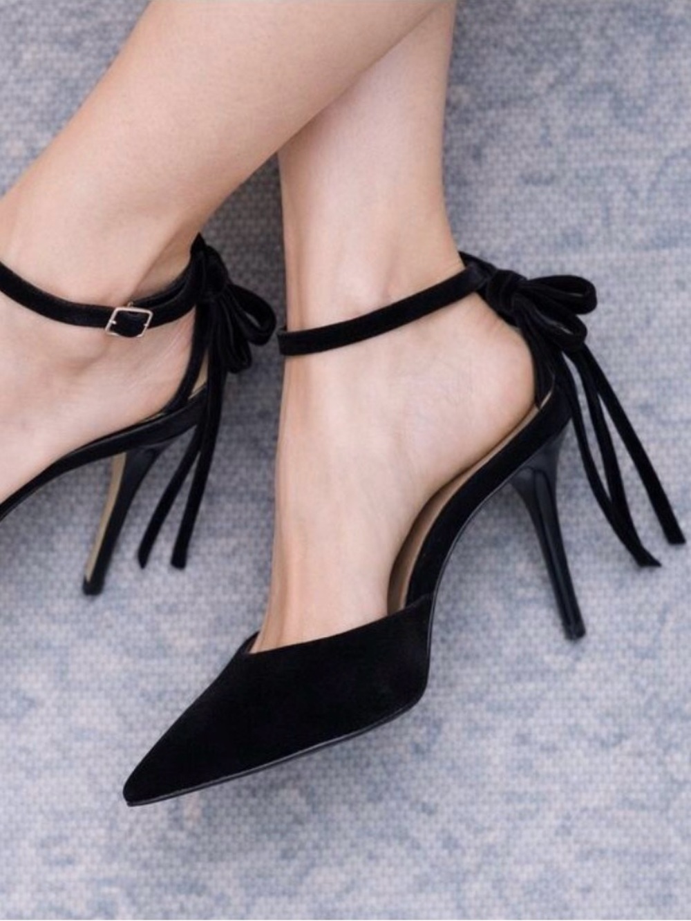 Zara Black Bow Ankle Strap
Pointed Toe. - Picture 5 of 11